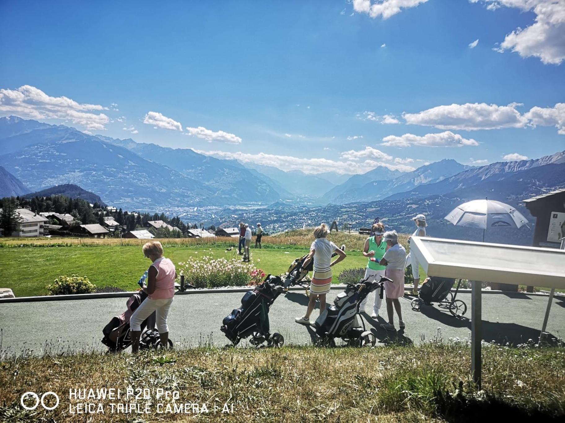 Apartment 42 Crans-Montana Exterior photo